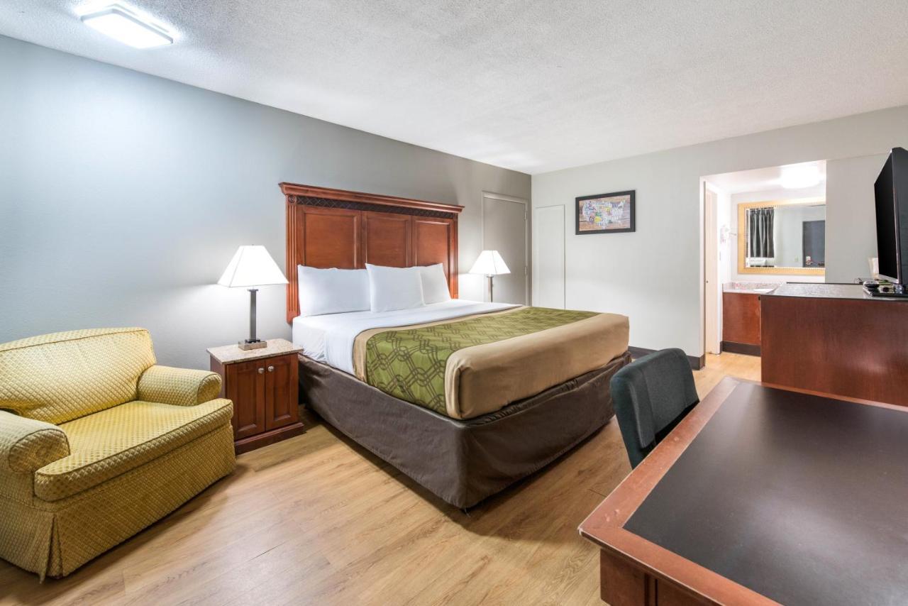 Rodeway Inn Saint Joseph Room photo